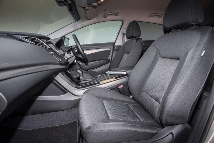  Hyundai i40 Wagon 2015 года  (UK) (фото 20 из 28)